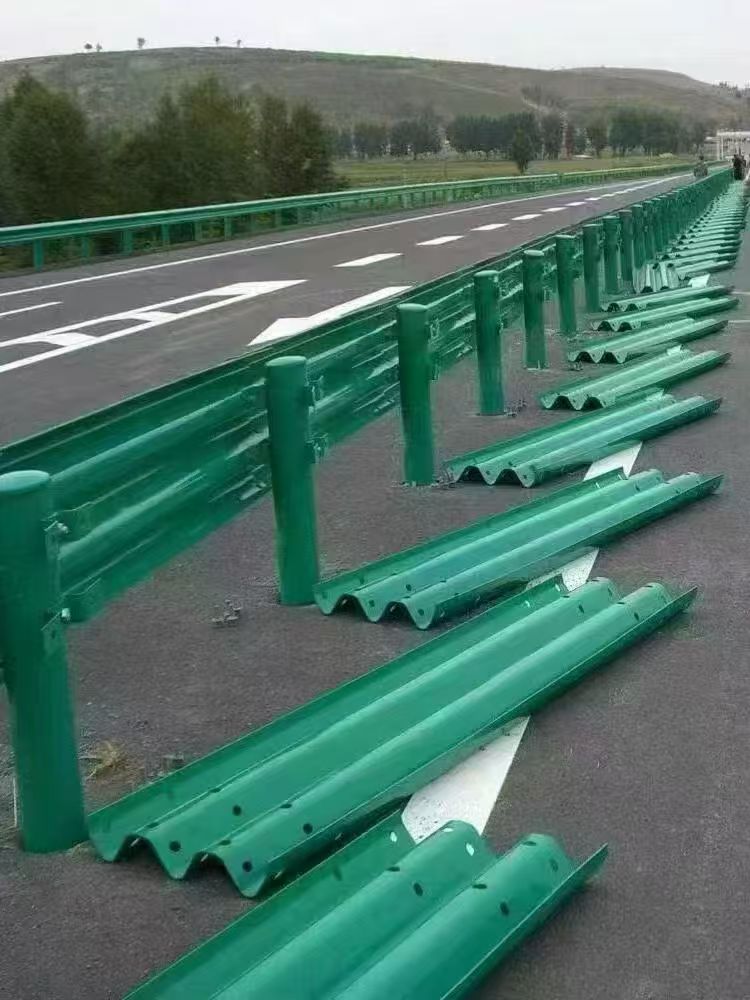 莱芜波形护栏